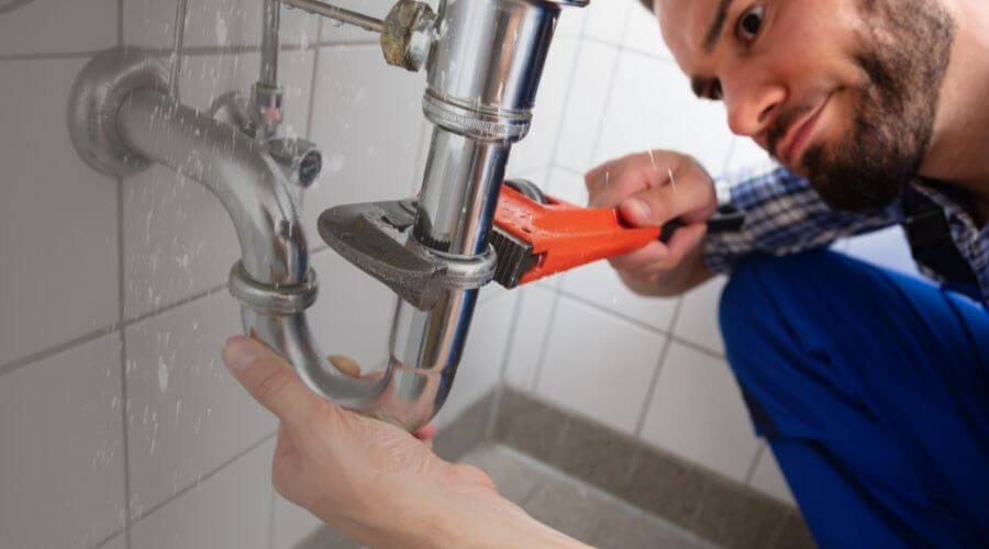 Expert burst pipe repair services in Bethpage, TN